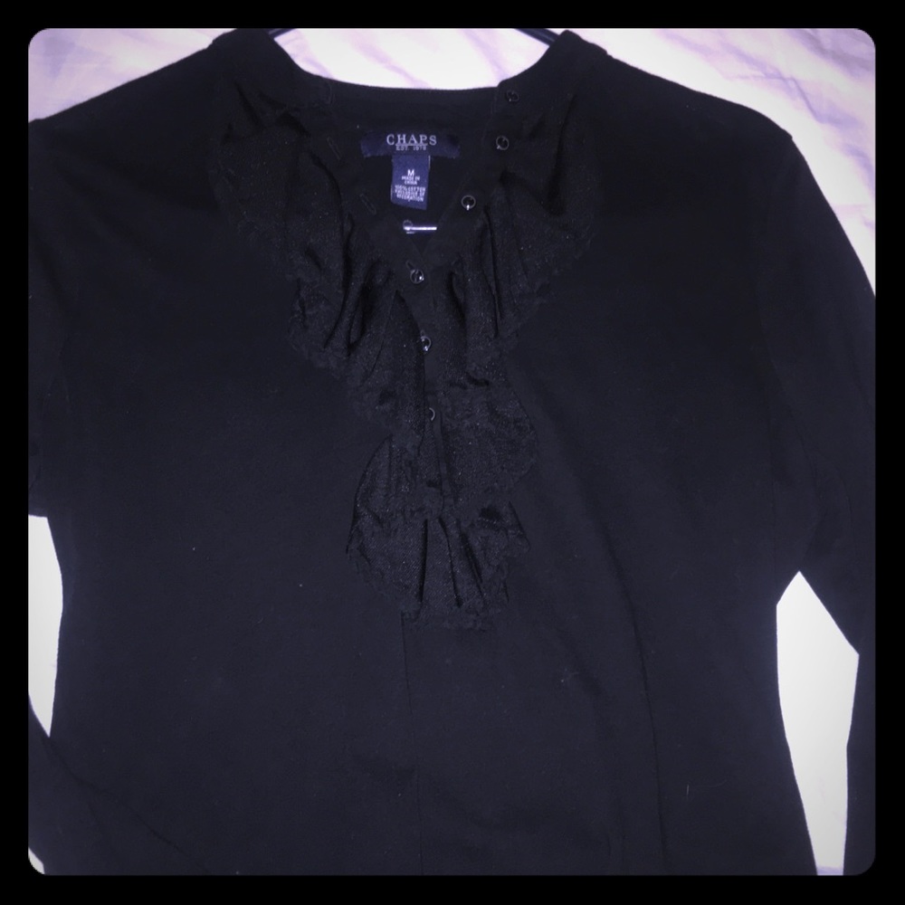Like new Chaps ruffled shirt